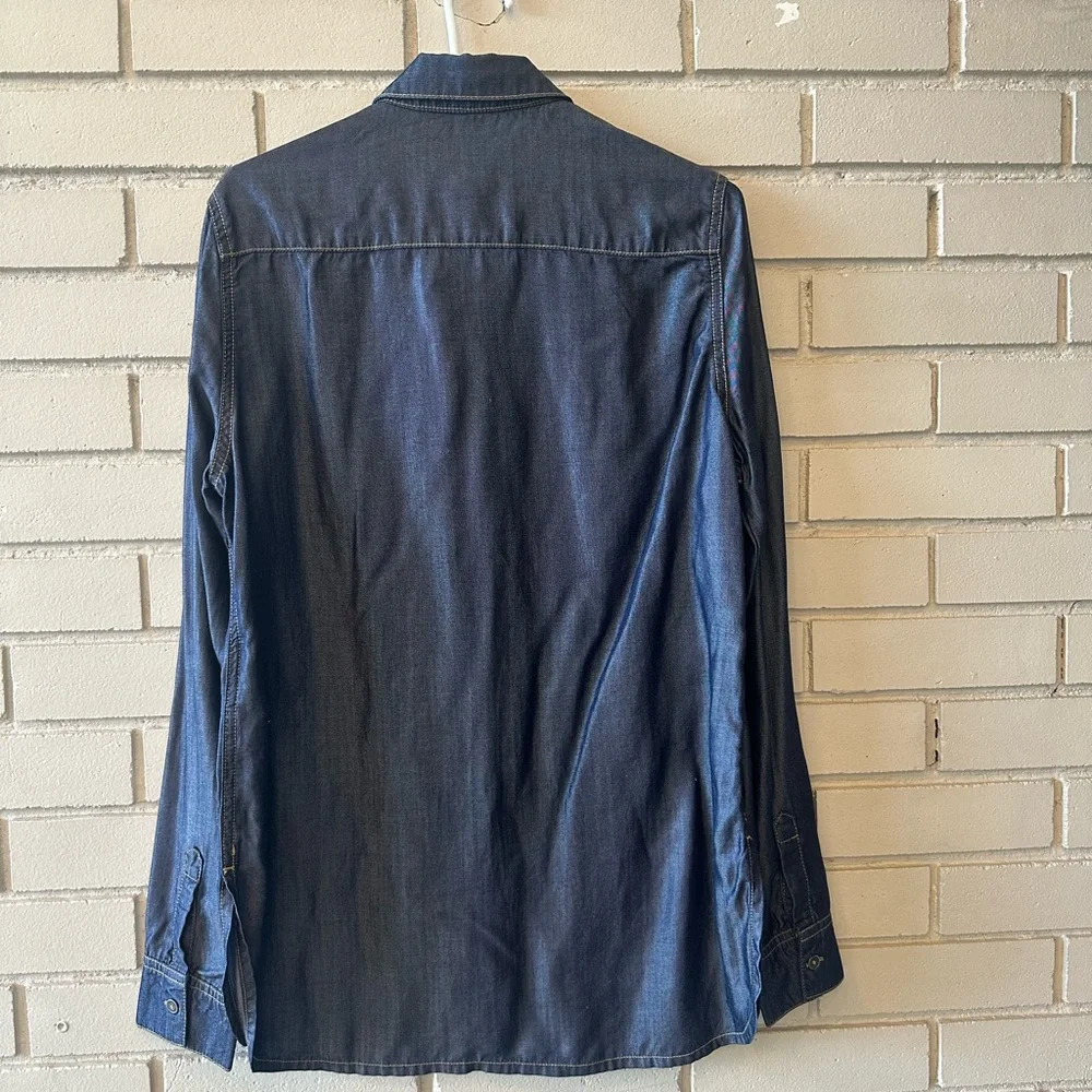 Barbour Classic lightweight Denim Shirt NWOT Size 8 - Picture 9 of 11